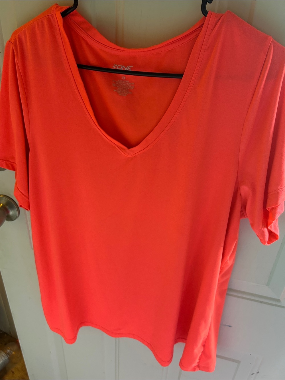 Zone Pro Women's V-Neck Short Sleeve Top